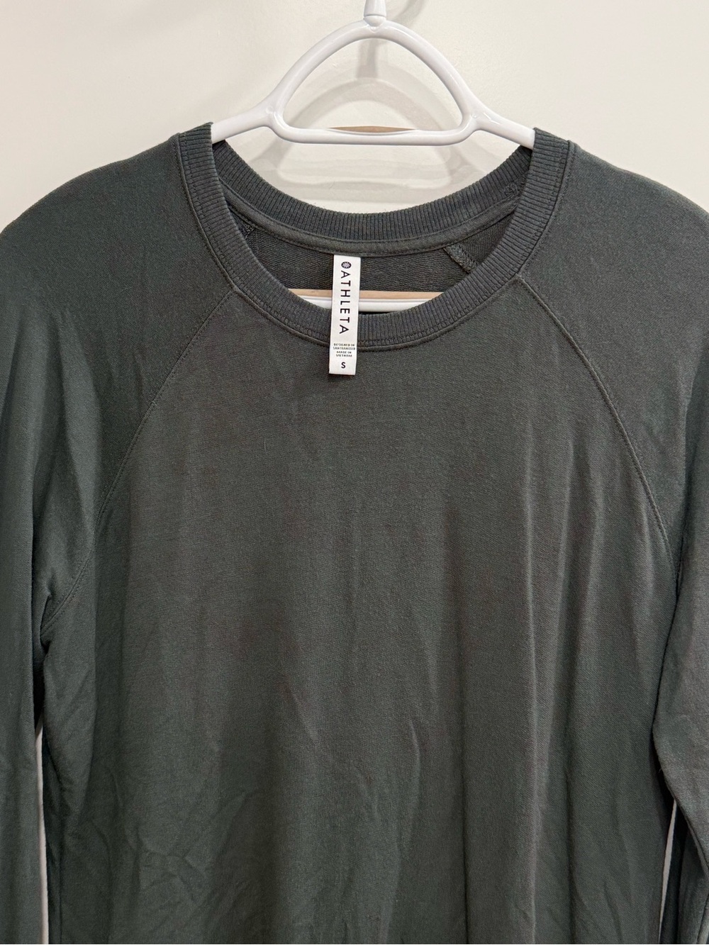 Athleta Slate Gray Green Crew Neck Lightweight Knit Pullover Sweatshirt Women S - Picture 2 of 4